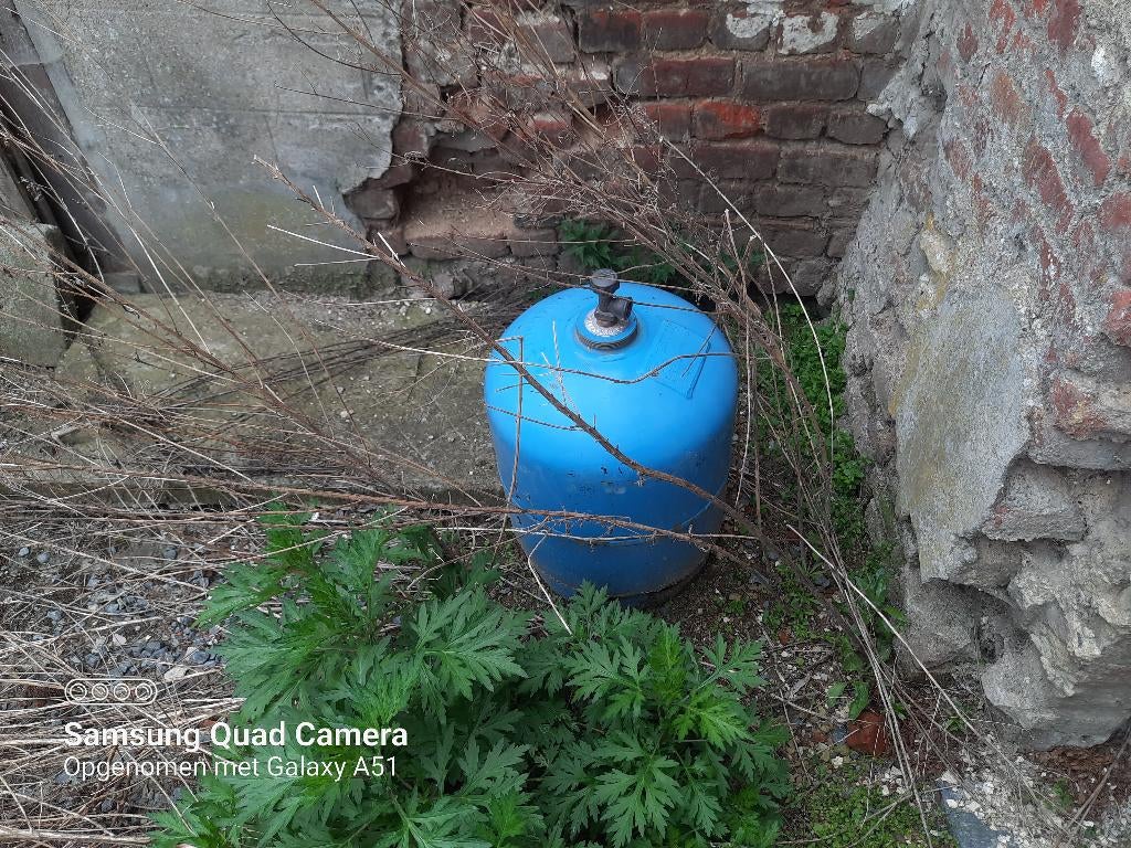 Lege gasflessen, Ophalen, Gebruikt