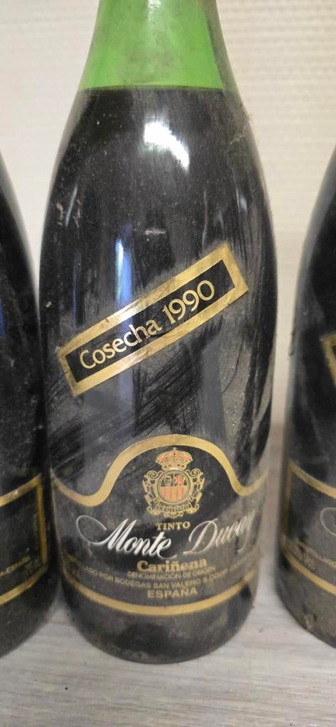 Découverte de la cave à vin Monte Ducay Carinena Cosecha 199, Enlèvement