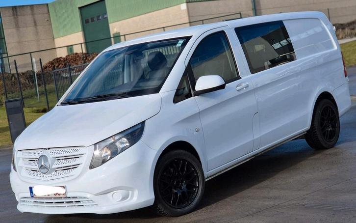 Mercedes vito doub cabine 5pls an2017.235mkm 1prop 13999€, Autos, Camionnettes & Utilitaires, Particulier, Caméra de recul, Bluetooth