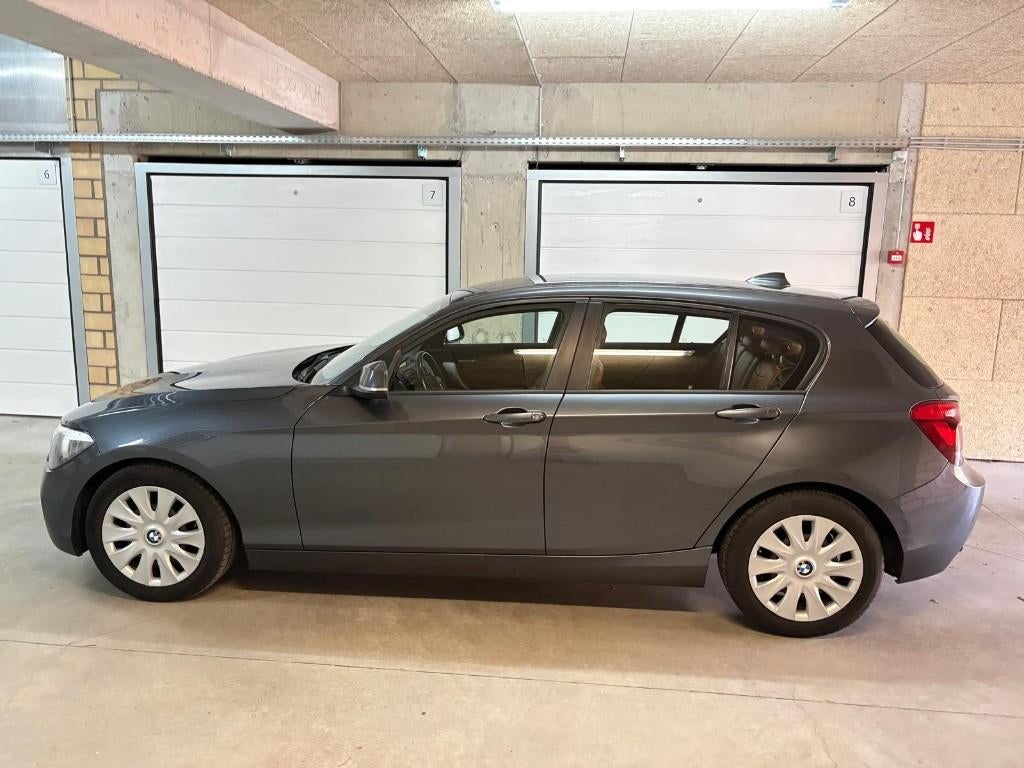 BMW 1 Reeks, Autos, BMW, Cuir, Boîte manuelle, 5 portes, 99 g/km