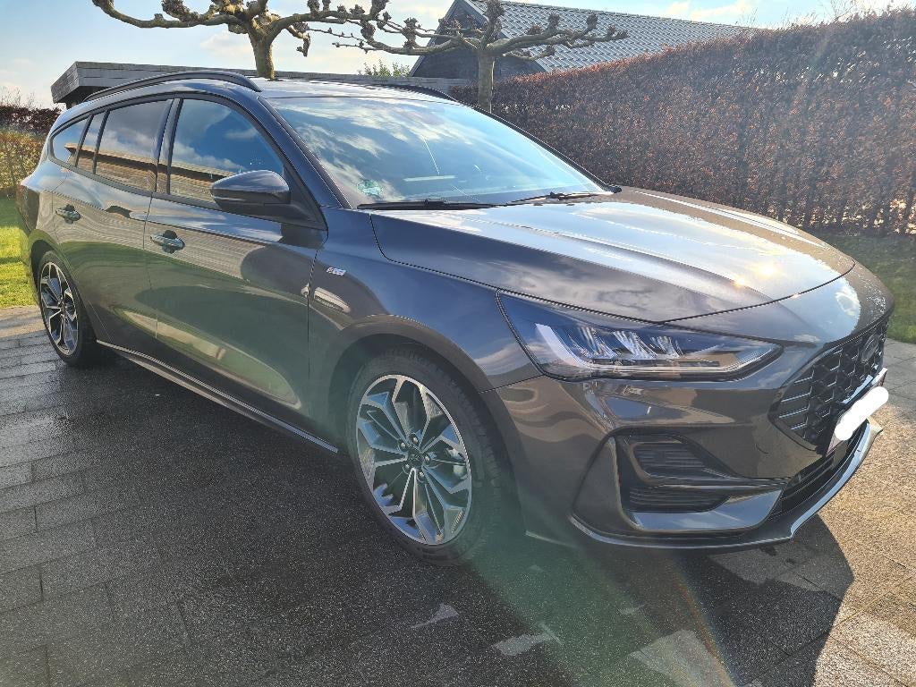 Ford Focus ST-Line X Clipper 155 PK MHEV Automaat, Auto's, Ford, Stof, 5 deurs, Particulier, Zilver of Grijs