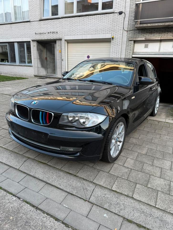 Bmw 1 serie • Gekeurd voor verkoop, Autos, BMW, Particulier, Série 1, ABS, Airbags, Air conditionné, Vitres électriques, Jantes en alliage léger