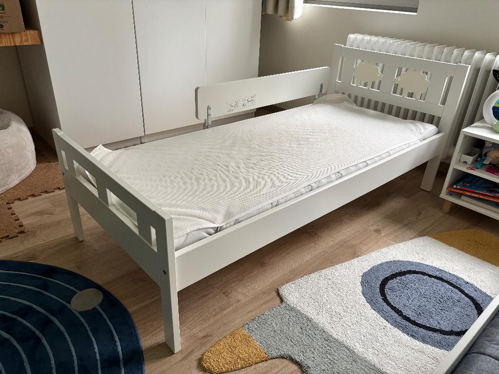 Kritter peuterbed met matras en matrasbescherming, Kinderen en Baby's, Kinderkamer | Bedden, Gebruikt, 140 tot 160 cm, 70 tot 85 cm
