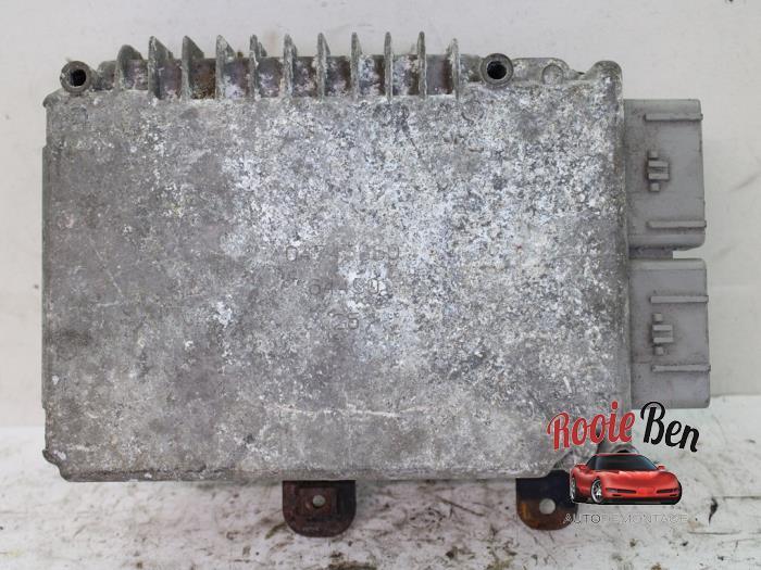 Ordinateur gestion moteur d'un Chrysler Voyager, Autos : Pièces & Accessoires, 3 mois de garantie, Utilisé, -, -