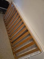 Gratis matras en lattenbodem 200x90, Ophalen, Matras