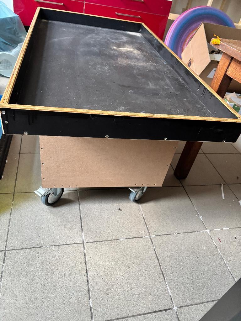 Gratis Mobile tafel, Enlèvement