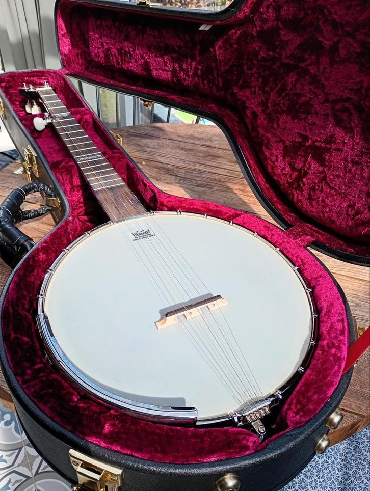 Banjo doré CB 100, Musique & Instruments, Instruments à corde | Banjos, Enlèvement