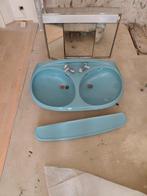 Blauwe retro lavabo met spiegel, Verzenden