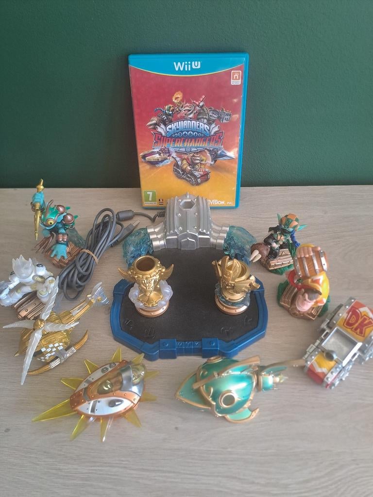 Nintendo Wii U Skylanders Superchargers Game + Portal, Consoles de jeu & Jeux vidéo, Jeux | Nintendo Wii U, Enlèvement