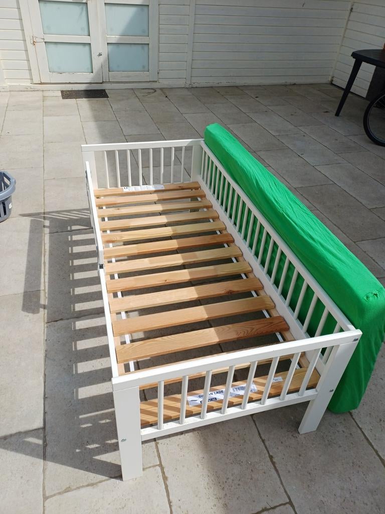 Ikea kinderbedje, Kinderen en Baby's, Kinderkamer | Bedden, Ophalen, Lattenbodem
