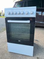 Poêle vitrocéramique sur pied, Electroménager, Classe énergétique A ou plus économe, 4 zones de cuisson, Céramique, Comme neuf