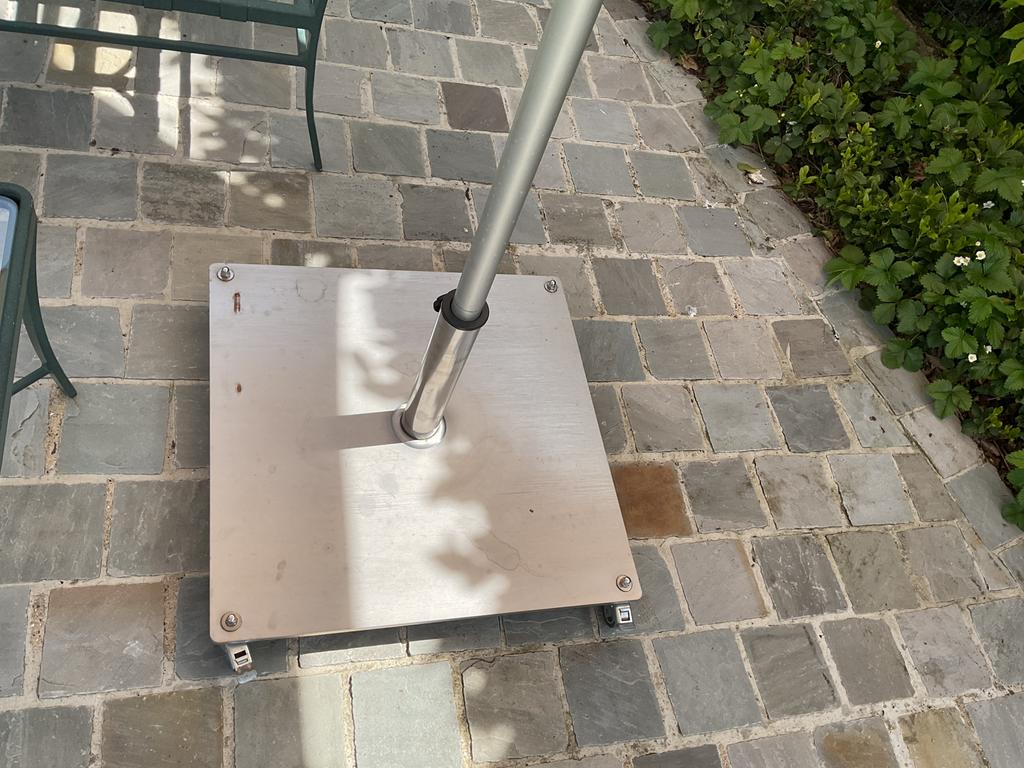 Zware parasolvoet, Ophalen, Gebruikt