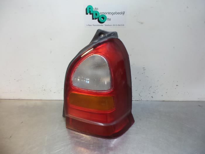 Feu arrière droit d'un Suzuki Alto (Alto 02-), Autos : Pièces & Accessoires, Éclairage, Suzuki, Utilisé, 3 mois de garantie, Enlèvement ou Envoi