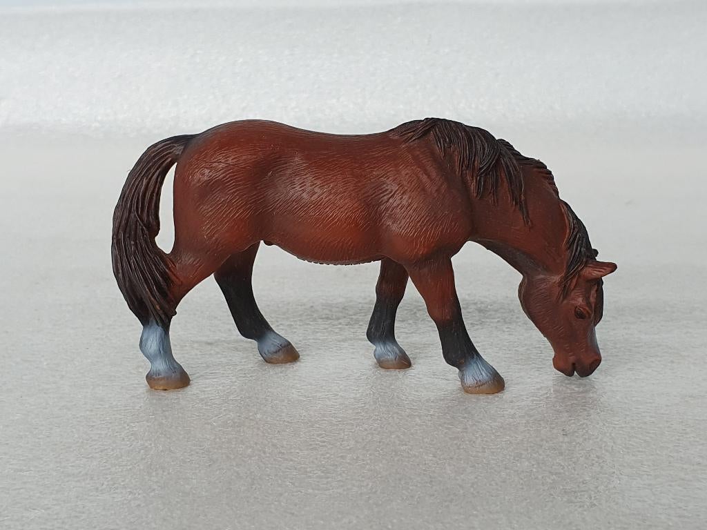 Schleich 13299: Grazende rijpony (2004), Verzamelen, Ophalen of Verzenden, Gebruikt