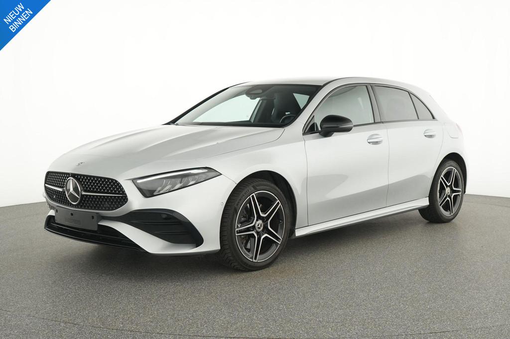 Mercedes-Benz A 250 e AMG Line, Auto's, Gebruikt, 4 cilinders, Bedrijf, 5 zetels