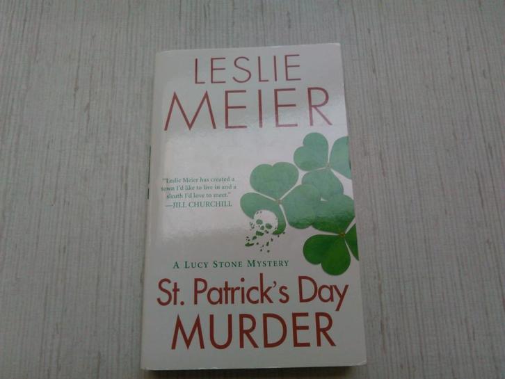 Leslie Meier : St. Patrick's Day Murder, Livres, Romans, Comme neuf, Amérique, Enlèvement ou Envoi