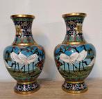Paar Chinese emaille vazen uit cloisonne Japanese Cranes 22, Antiek en Kunst, Ophalen of Verzenden