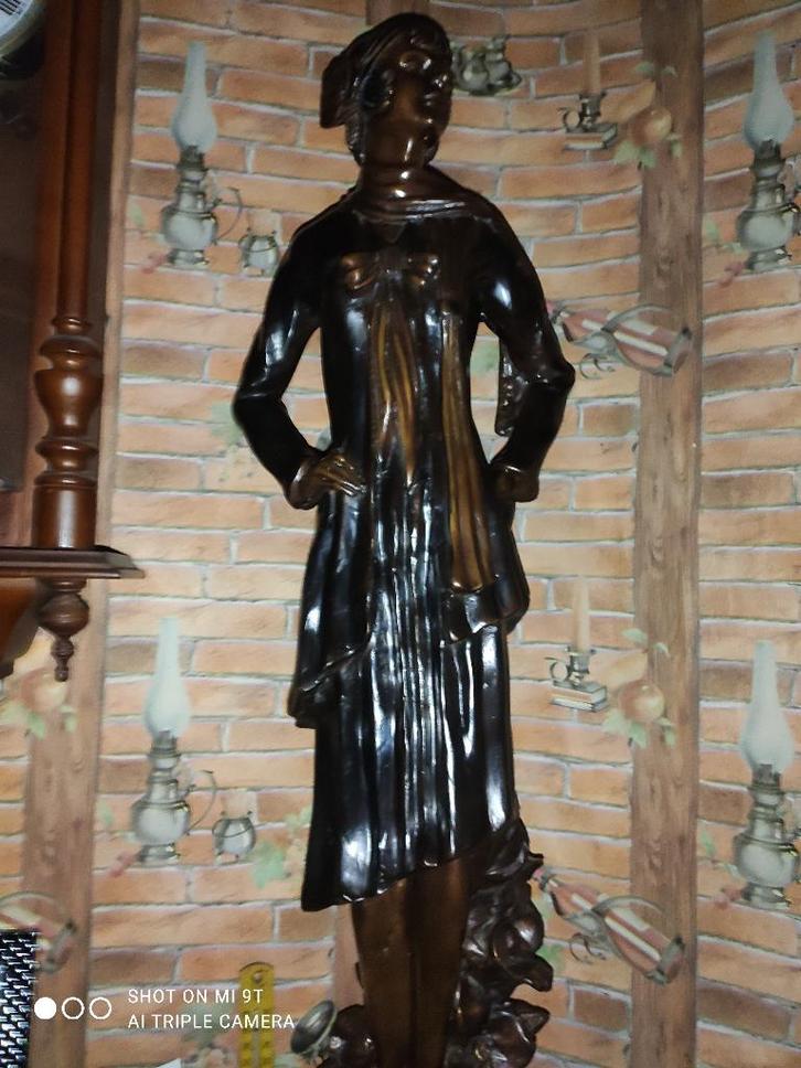 Groot bronzen beeld., Antiek en Kunst, Antiek | Brons en Koper, Brons, Ophalen