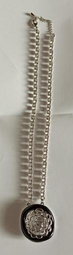 ketting + hanger te koop wegens 2 jaar niet meer gedragen, Enlèvement ou Envoi, Comme neuf, Autres matériaux, Avec pendentif