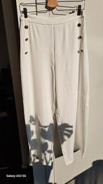 Leuke losse witte broek, Ophalen of Verzenden, Zo goed als nieuw