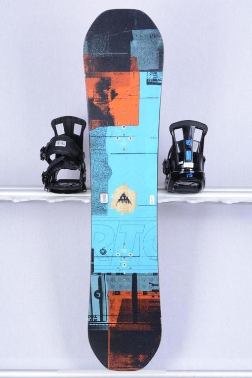 Snowboard BURTON RADIUS 125 cm pour enfants, noir/orange, bo, Sports & Fitness, Snowboard, Utilisé, Planche, Envoi