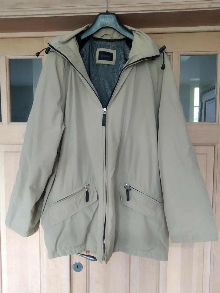 Stijlvolle gore-tex herenjas Milestone model Burgos maat 52, Kleding | Heren, Jassen | Winter, Zo goed als nieuw, Maat 52/54 (L)