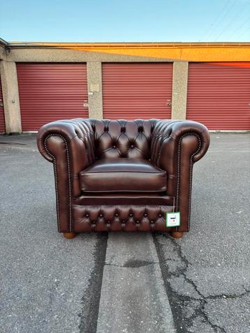 Fauteuil Chesterfield marron NEUF beschikbaar voor biedingen