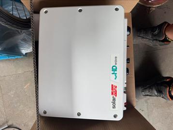 Solar Edge SE2200H omvormer met 10 optimizers - 1 jaar oud beschikbaar voor biedingen