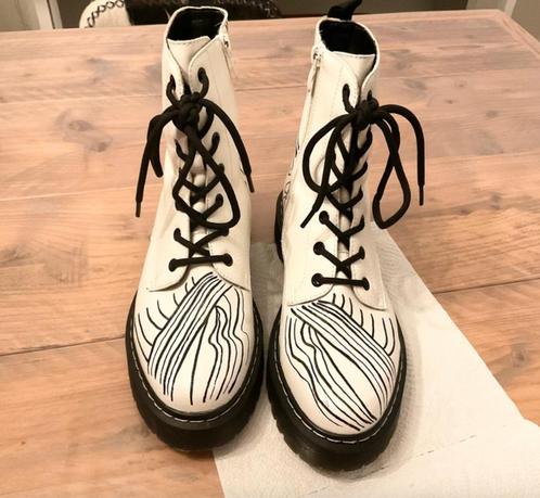 One-of-a-kind white ankle boots (size 40), Kleding | Dames, Schoenen, Gedragen, Lage of Enkellaarzen, Wit, Ophalen of Verzenden