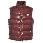 Moncler Bodywarmer bordeaux M-L, Moncler, Maat 48/50 (M), Nieuw, Ophalen of Verzenden