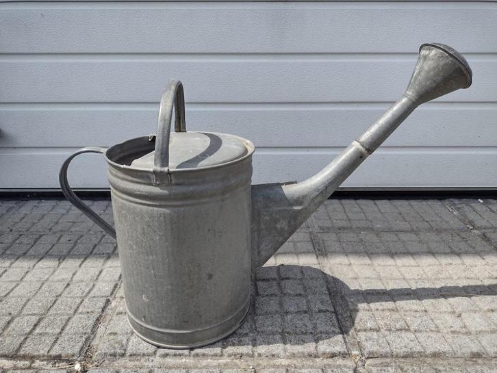 Oude zinken gieter, Tuin en Terras, Gieters, Gebruikt, IJzer, Ophalen of Verzenden