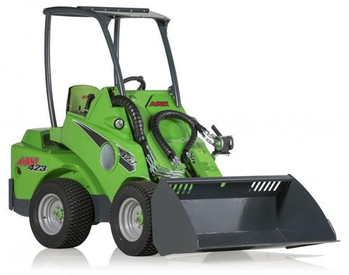Te huur: AVANT 423 kniklader – inclusief GRATIS grondbak, Zakelijke goederen, Machines en Bouw | Kranen en Graafmachines, Hoogwerker