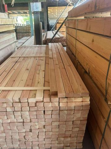Douglas regel geschaafd 4,5x7x250/350 cm beschikbaar voor biedingen