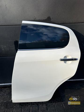 Links achter Portier Citroen C1 Peugeot 108 Kwd 068 beschikbaar voor biedingen