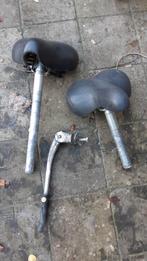 Fietspikkel en 2 zadels, Fietsen en Brommers, Ophalen, Gebruikt, Algemeen, Zadel