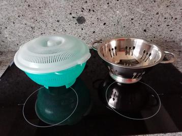 Vergietje met dessin en pvc vergietje met deksel  beschikbaar voor biedingen