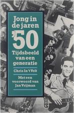 Te Koop Boek JONG IN DE JAREN '50 Chris In't Velt, Boeken, Ophalen of Verzenden, Zo goed als nieuw, Maatschappij en Samenleving