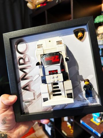 Lamborghini Countach (2020) frame voor LEGO 76908 beschikbaar voor biedingen