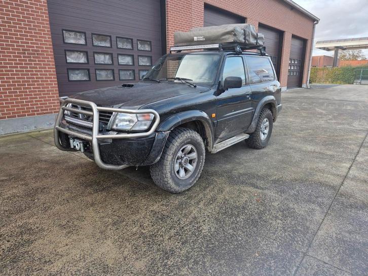 Nissan patrol y61, Autos, Nissan, Particulier, Patrol, Diesel, 3 portes, Boîte manuelle, Noir, Quatre roues motrices / 4X4, TVA déductible