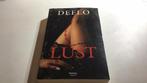 Luc Deflo - Lust(b5), Boeken, Thrillers, Luc Deflo, Ophalen of Verzenden, Zo goed als nieuw