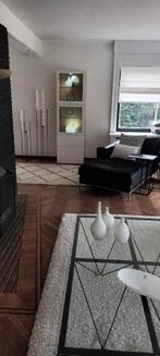 Vitrine blanche et naturelle Besta Ikea, Avec tiroir(s), Chêne, Utilisé, 50 à 100 cm