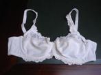 Ecru beha, dames. mt 90B, Kleding | Dames, Ondergoed en Lingerie, Ophalen of Verzenden, BH