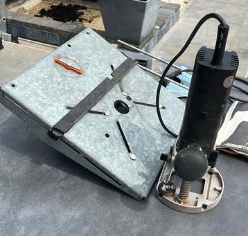 Routeur B&D, Électrique, Routeur, Black & Decker, Enlèvement