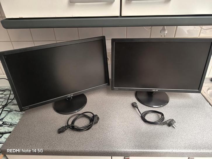 2 écran moniteur Asus, Computers en Software, Monitoren, HDMI, VGA, Gaming, Ingebouwde speakers, LED, HD, Ophalen