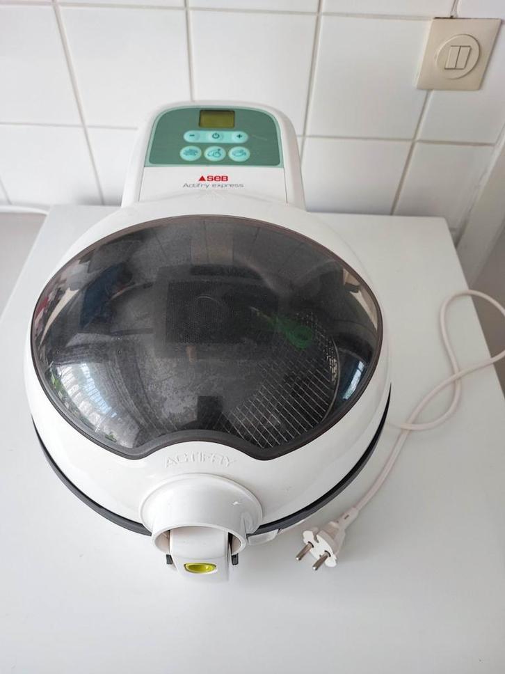 Seb Actifry express airfryer, Elektronische apparatuur, Airfryers, Zo goed als nieuw, Airfryer, Ophalen of Verzenden