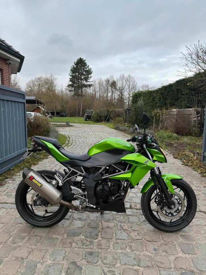 Kawasaki Z250SL A2 *9000km* @AelbrechtMotors, Motoren, Motoren | Kawasaki, Bedrijf, Naked bike, ABS, Ophalen