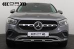 Mercedes-Benz GLA 180 DCT BUSINESS SOLUTIONS 7-GTRONIC - NA, 4 deurs, Bedrijf, Zilver of Grijs, Te koop