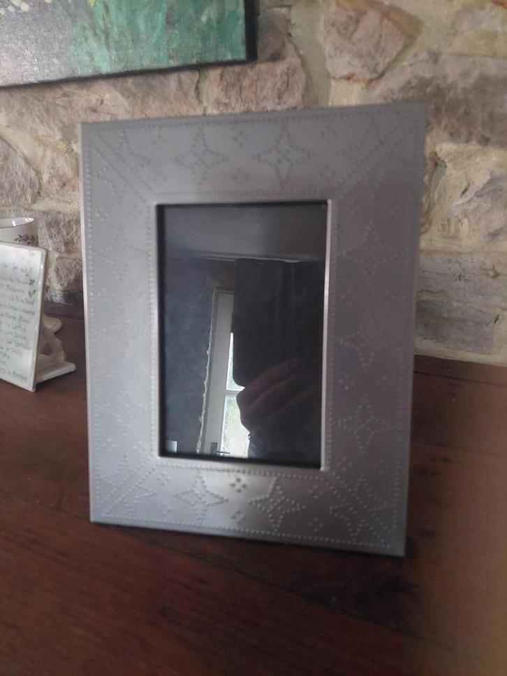 Cadre photo en métal gris, Huis en Inrichting, Woonaccessoires | Lijsten, Zo goed als nieuw, Ophalen of Verzenden