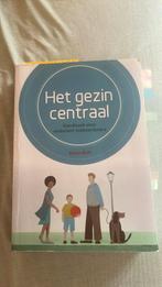 Arjan Bolt - Het gezin centraal, Boeken, Ophalen of Verzenden, Arjan Bolt