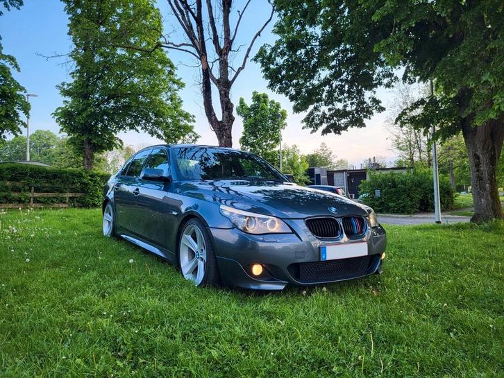 Bmw 520d pack M lci boite auto euro 5, Auto's, BMW, Particulier, 5 Reeks, ABS, Airbags, Airconditioning, Alarm, Boordcomputer